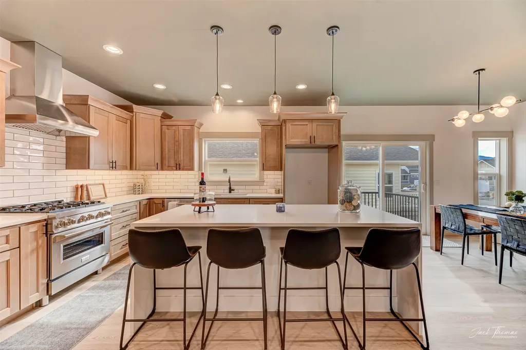 2916 Travis Avenue Helena MT 59601