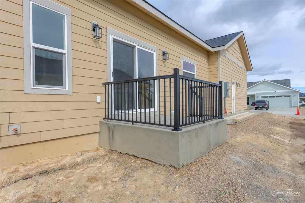 2916 Travis Avenue Helena MT 59601