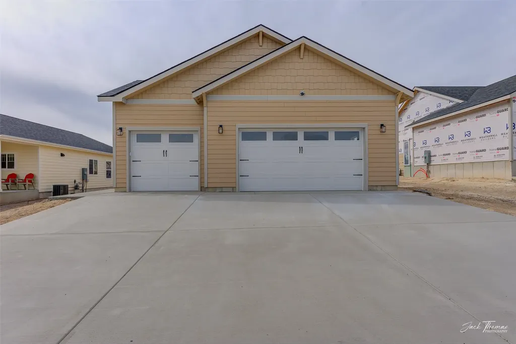 2916 Travis Avenue Helena MT 59601