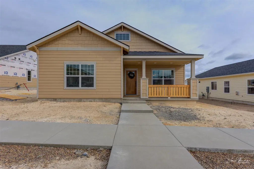 2916 Travis Avenue Helena MT 59601