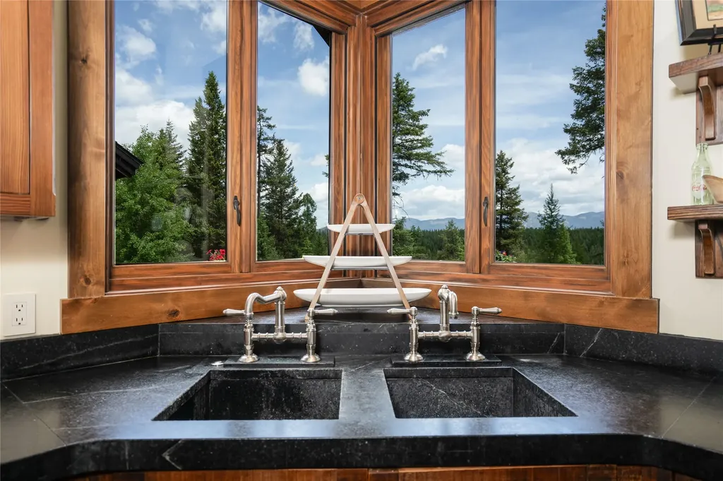 1263 Spencer Ridge Road Whitefish MT 59937