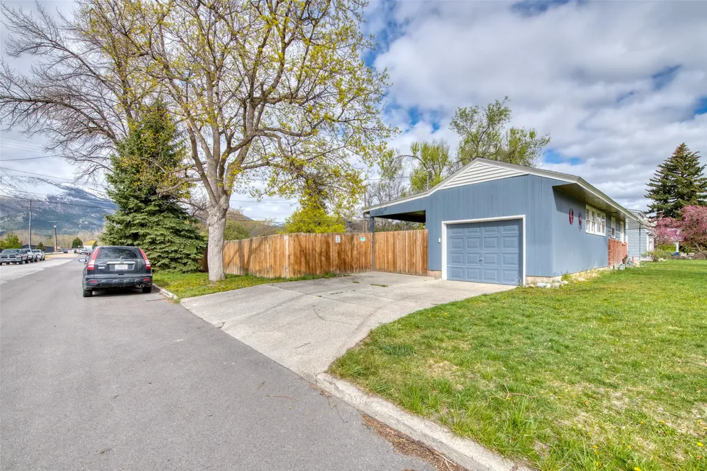 711 S 4th Street Hamilton MT 59840