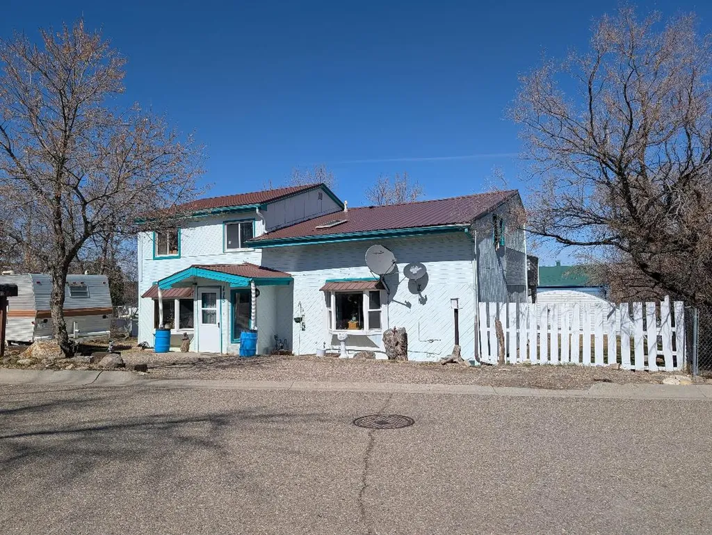 115 Plum Street Shelby MT 59474
