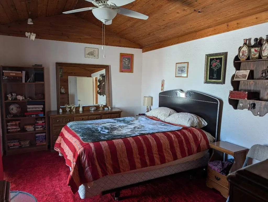 115 Plum Street Shelby MT 59474