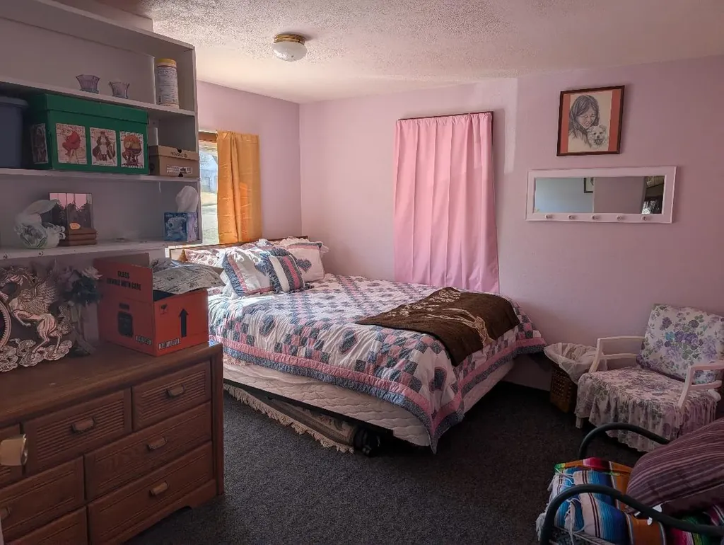 115 Plum Street Shelby MT 59474