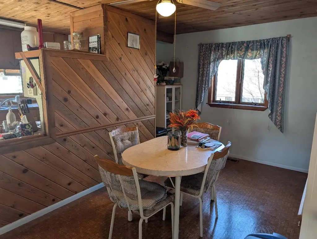 115 Plum Street Shelby MT 59474