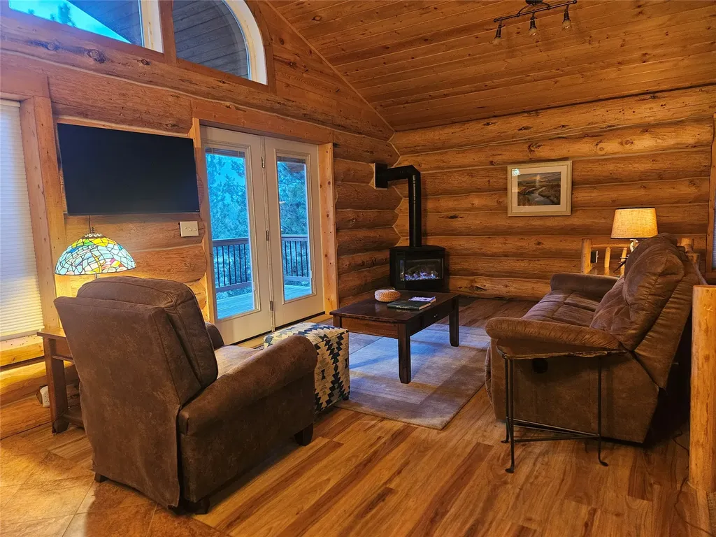 1971 Morris Drive Lincoln MT 59639