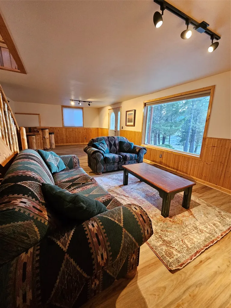 1971 Morris Drive Lincoln MT 59639