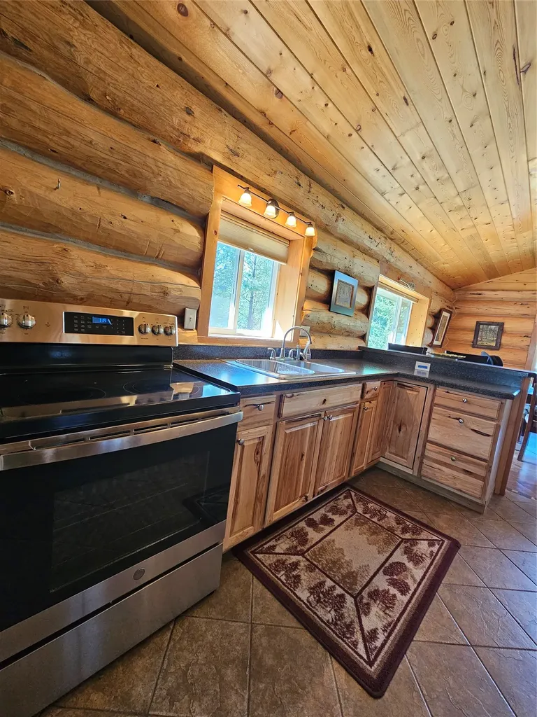 1971 Morris Drive Lincoln MT 59639