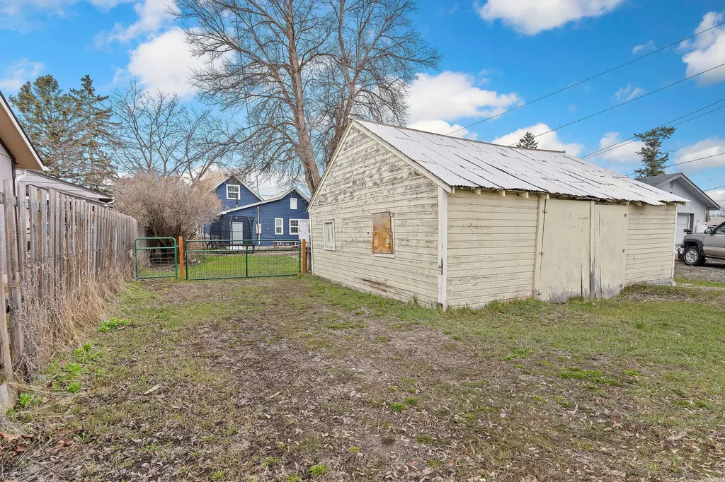 339 8th Avenue W Kalispell MT 59901