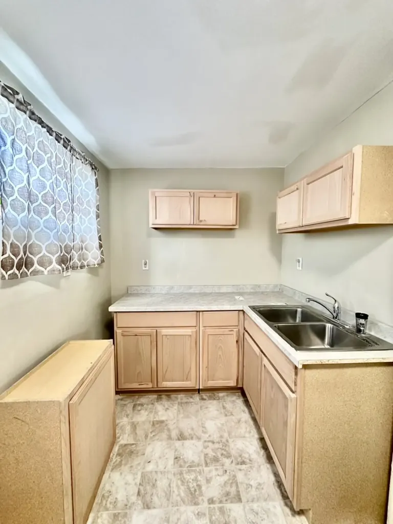 1021 S Wyoming Street Butte MT 59701