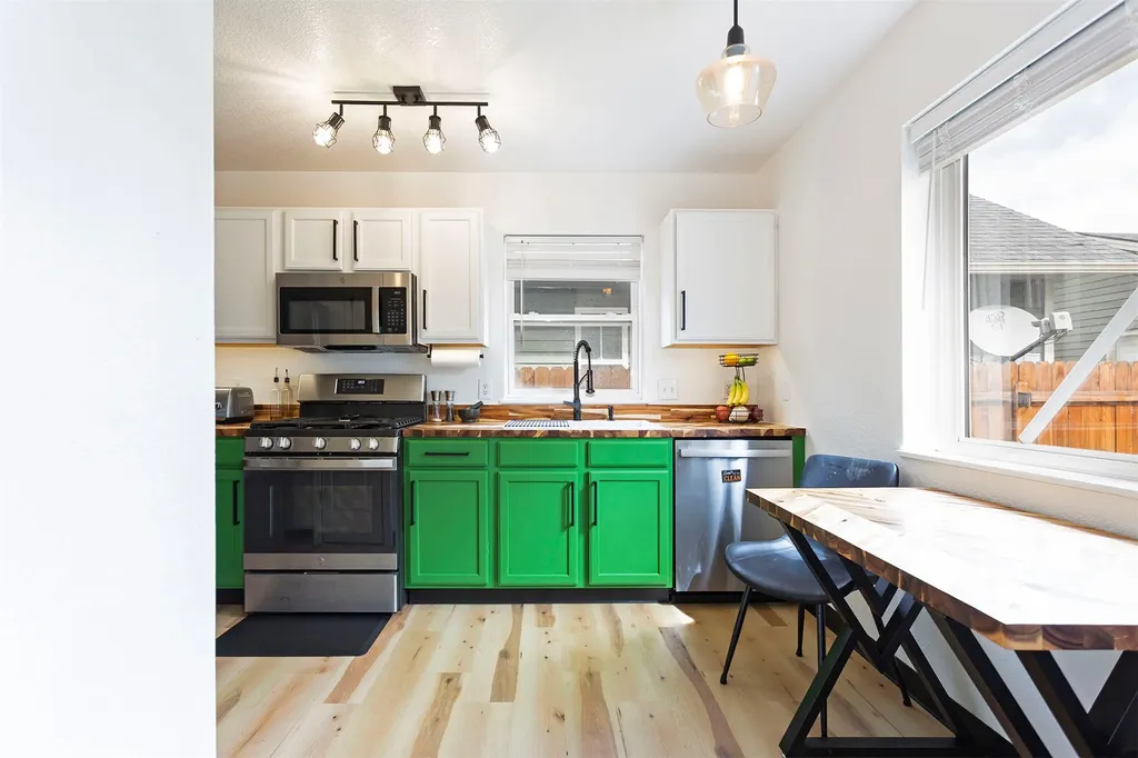 4958 Sonoma Street Missoula MT 59808