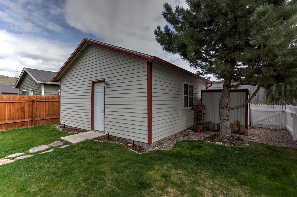 4958 Sonoma Street Missoula MT 59808