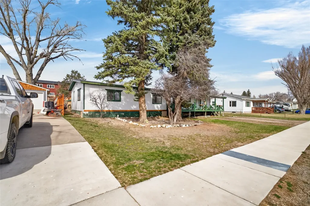 311 2nd Street S Cascade MT 59421