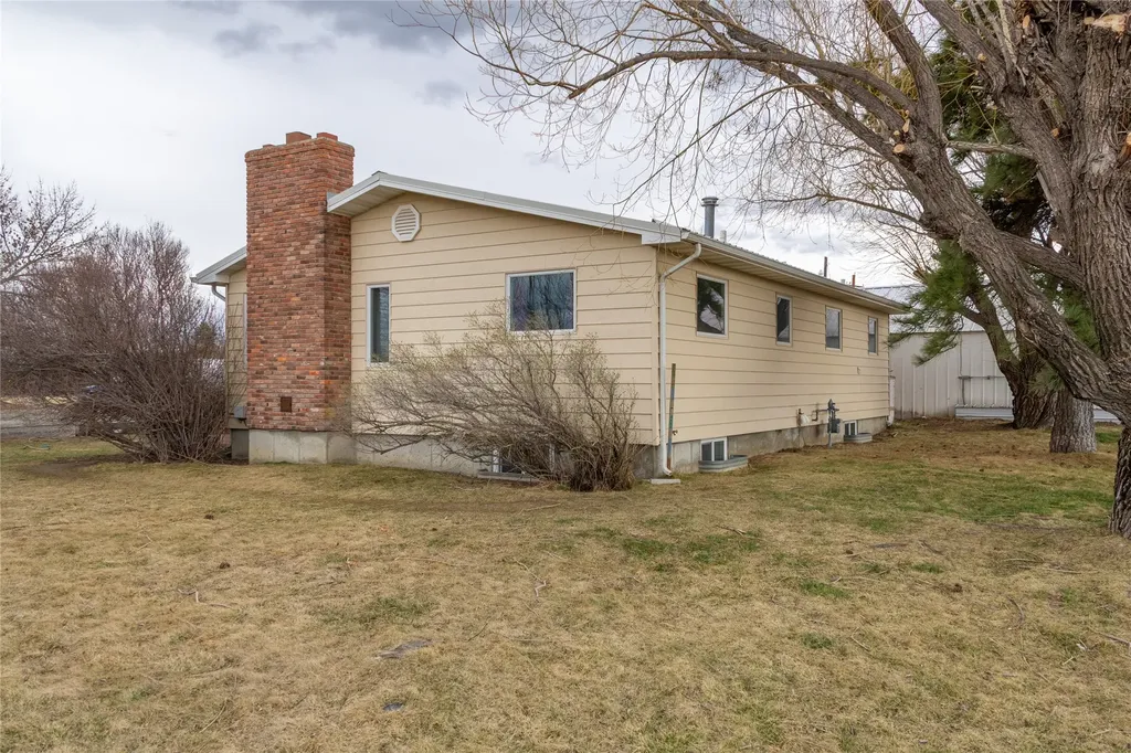 2805 York Road Helena MT 59602