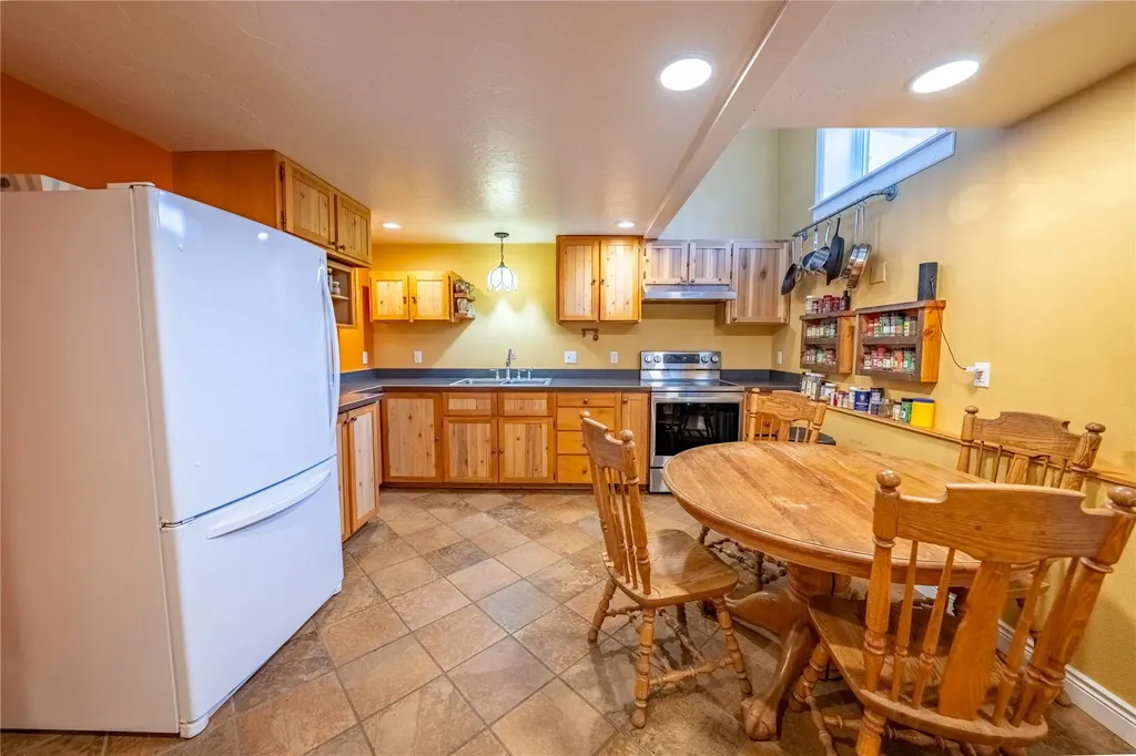 301 E Missoula Avenue Troy MT 59935