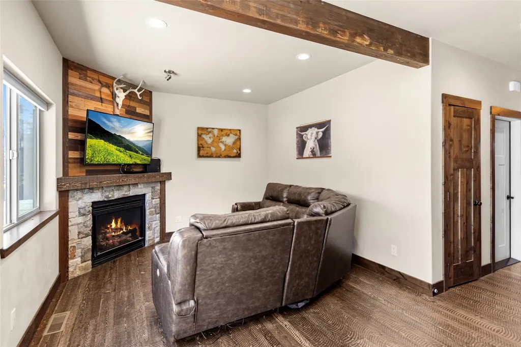 239 Forest Edge Trail Kalispell MT 59901
