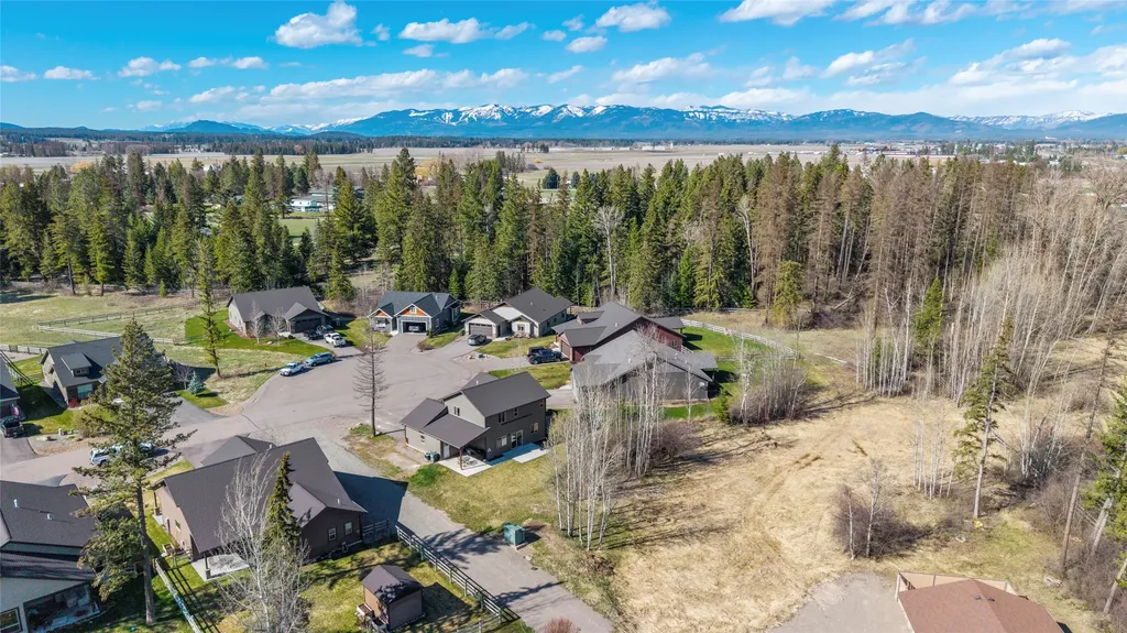 239 Forest Edge Trail Kalispell MT 59901
