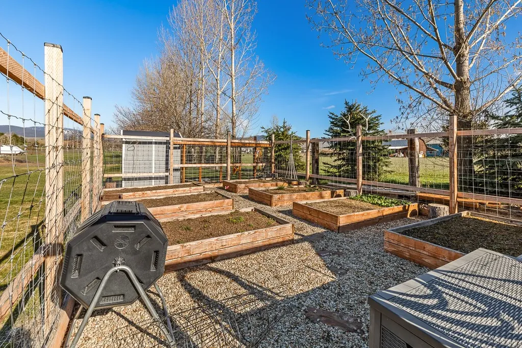 5185 Mullan Road Missoula MT 59808