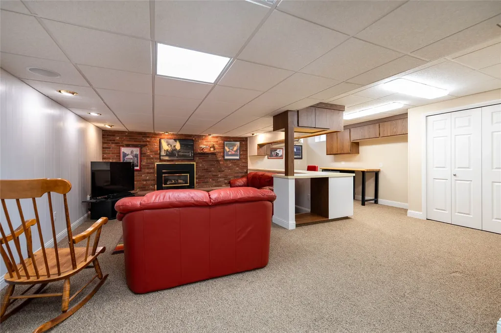 837 36th Avenue NE Great Falls MT 59404