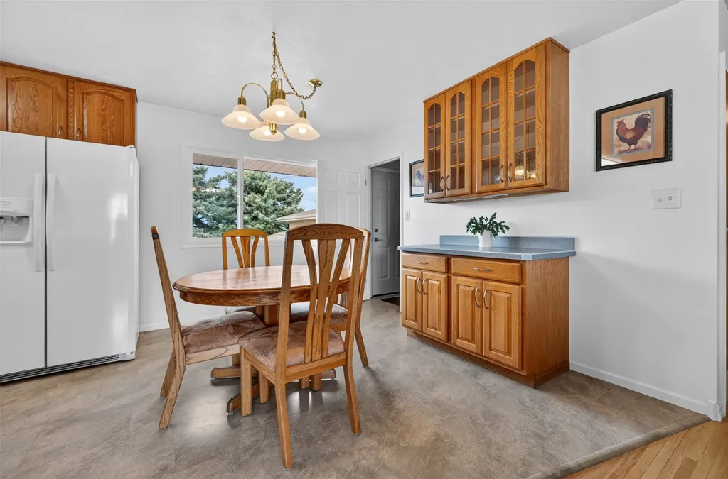 837 36th Avenue NE Great Falls MT 59404
