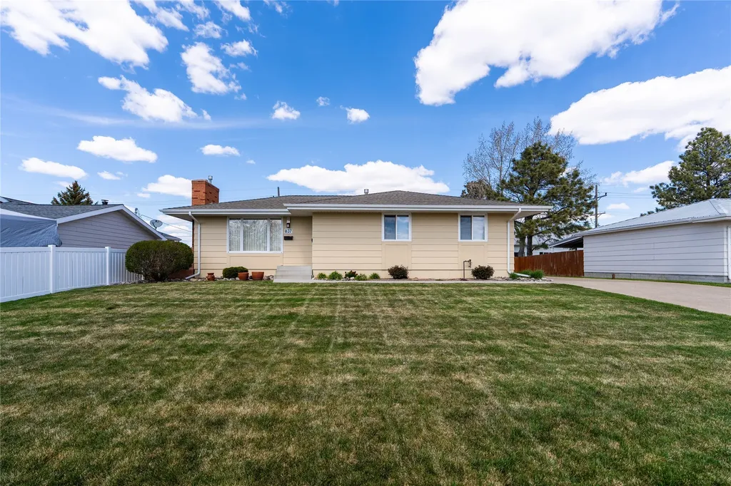 837 36th Avenue NE Great Falls MT 59404