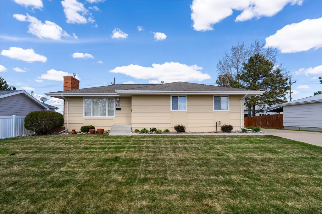 837 36th Avenue NE Great Falls MT 59404