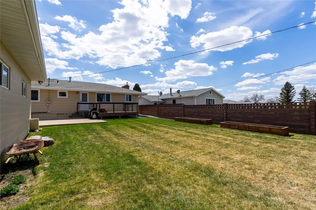 837 36th Avenue NE Great Falls MT 59404