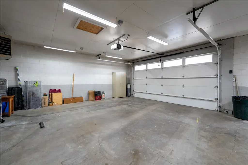 837 36th Avenue NE Great Falls MT 59404