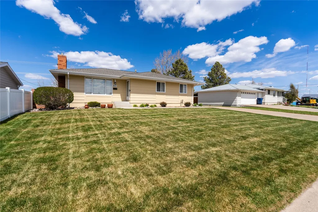 837 36th Avenue NE Great Falls MT 59404