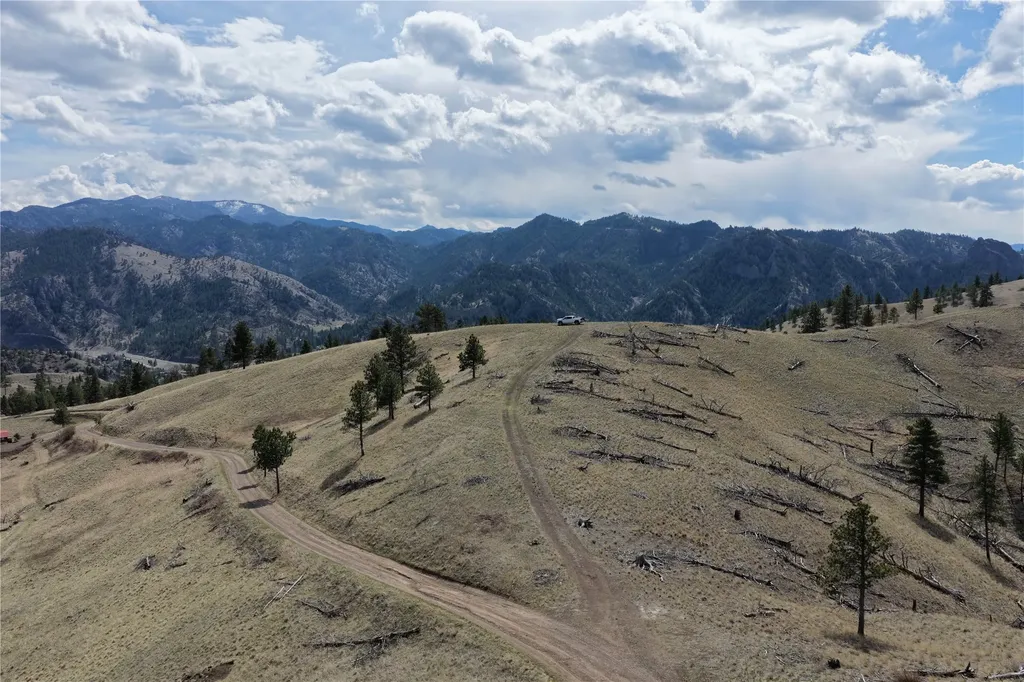 Tbd Big Pine Lane Cascade MT 59421