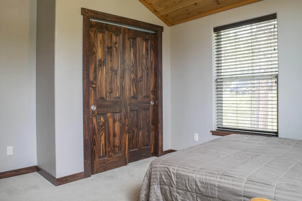 171 Carpenter Lane Eureka MT 59917