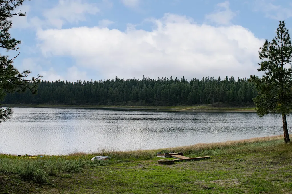 171 Carpenter Lane Eureka MT 59917