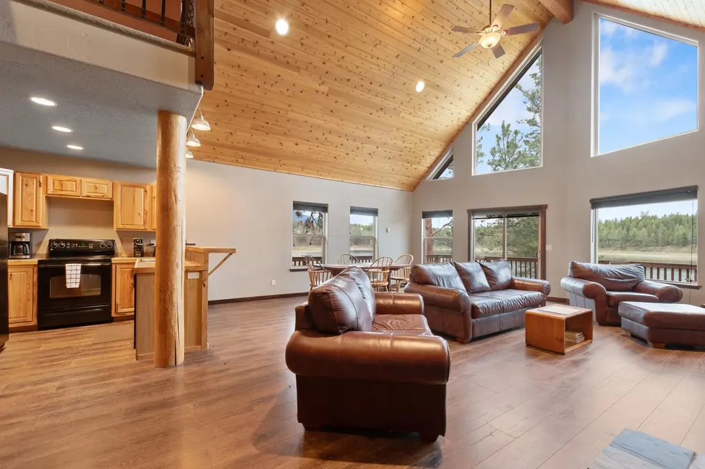 171 Carpenter Lane Eureka MT 59917