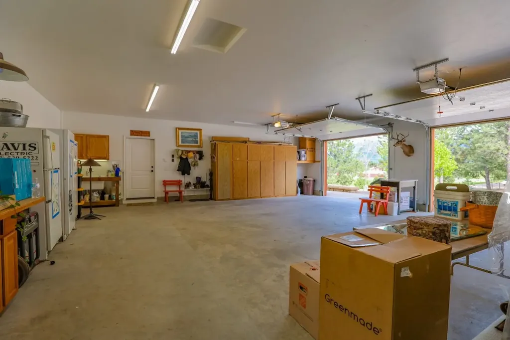 110 Conifer Lane Bigfork MT 59911