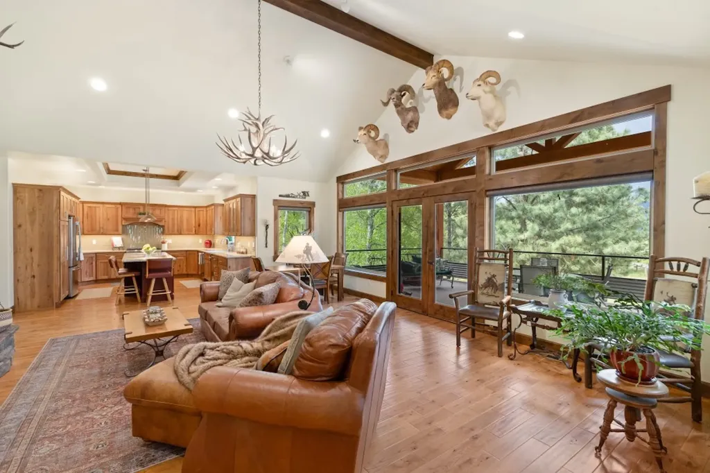 110 Conifer Lane Bigfork MT 59911