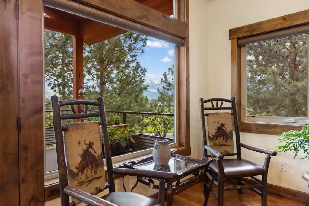 110 Conifer Lane Bigfork MT 59911