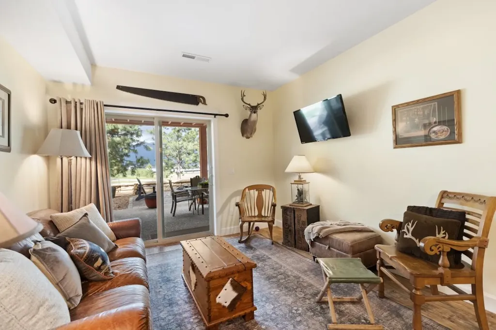 110 Conifer Lane Bigfork MT 59911