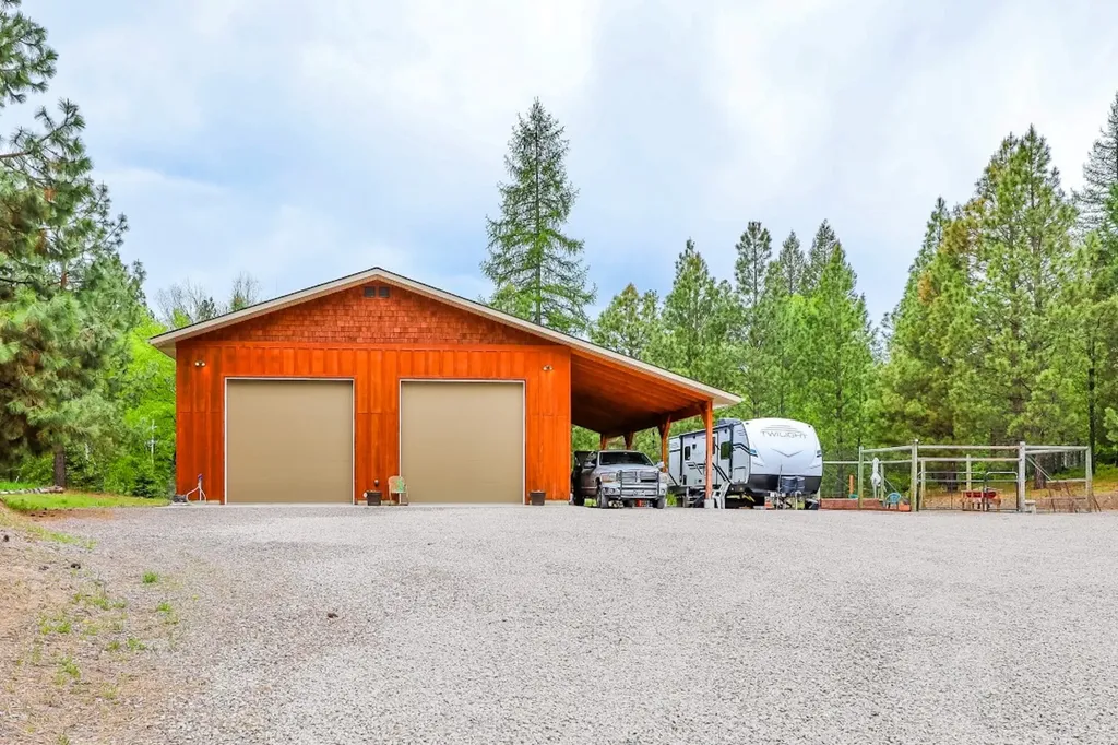 110 Conifer Lane Bigfork MT 59911