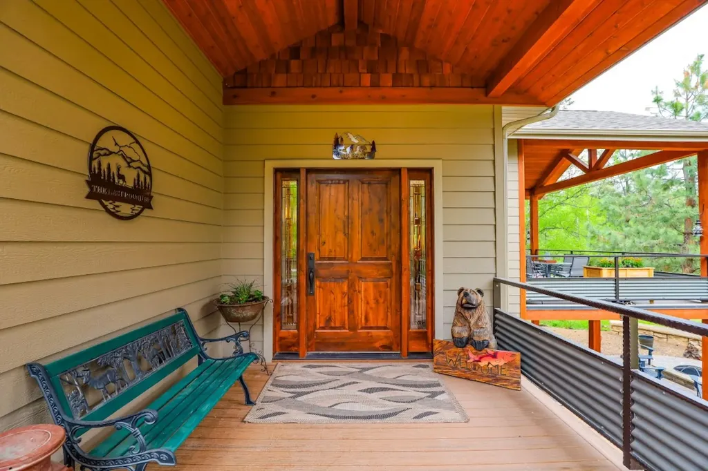 110 Conifer Lane Bigfork MT 59911