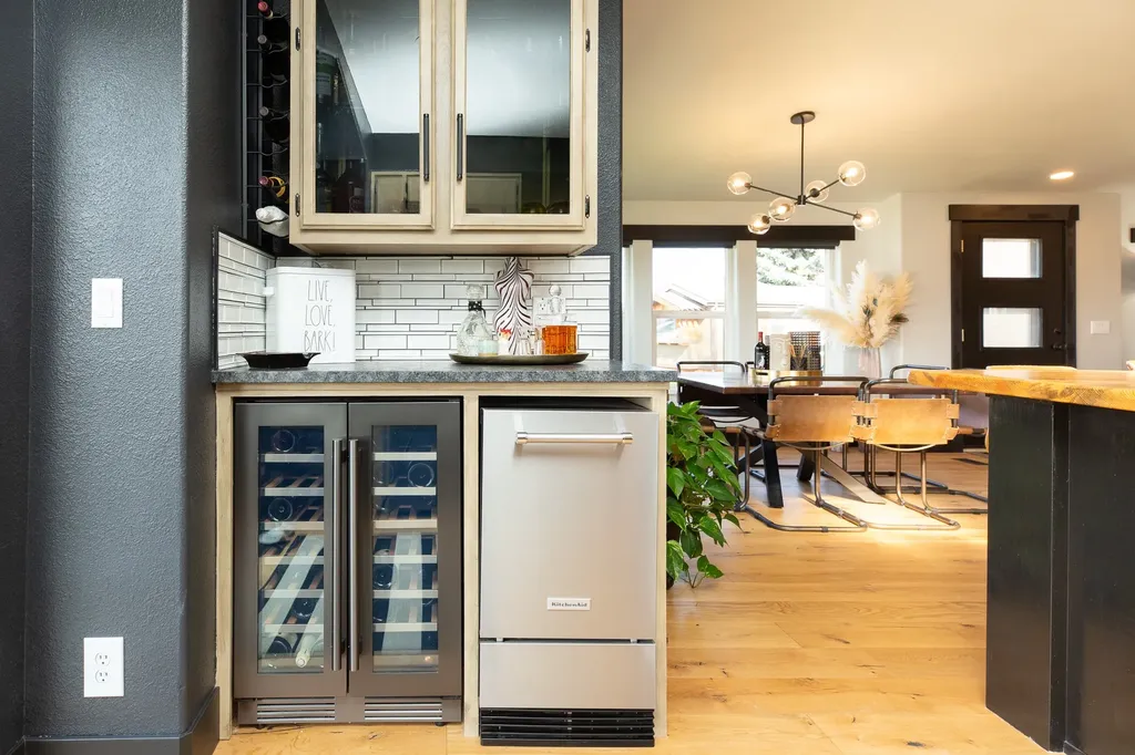 9 Regatta Road Polson MT 59860