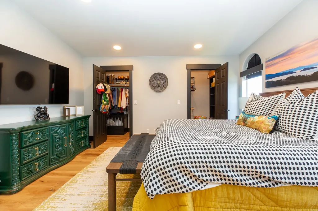 9 Regatta Road Polson MT 59860