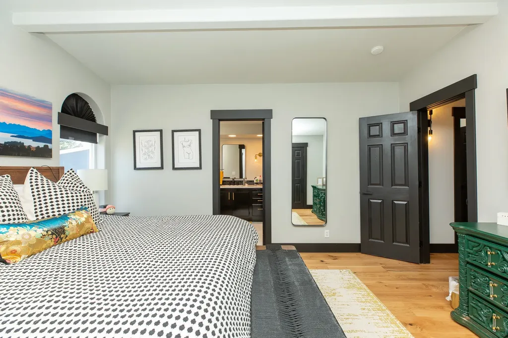 9 Regatta Road Polson MT 59860