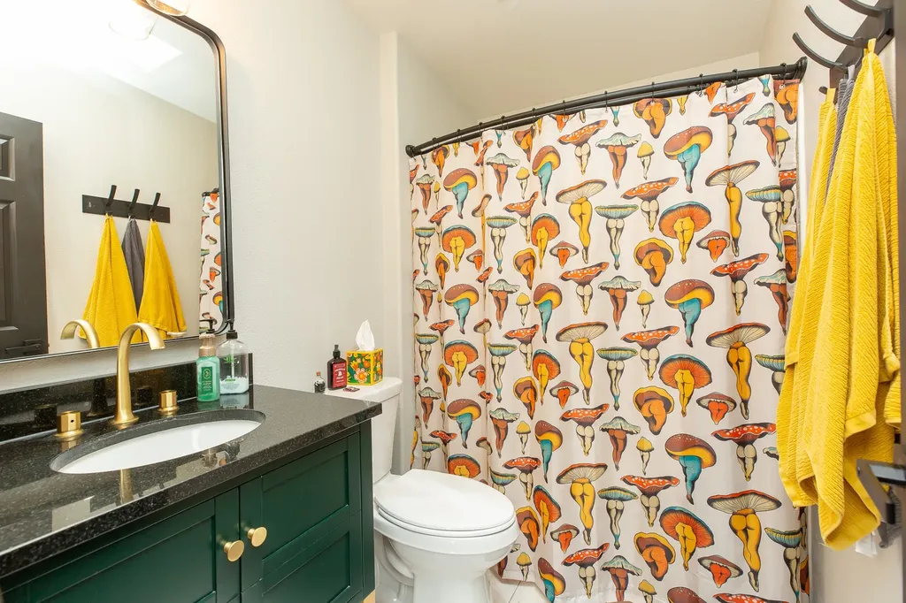 9 Regatta Road Polson MT 59860