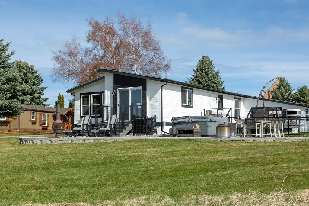 9 Regatta Road Polson MT 59860