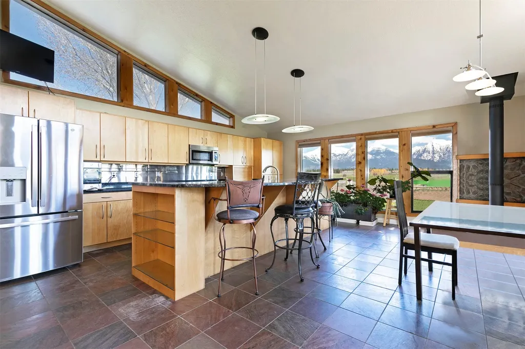 61830 Old Freight Road St Ignatius MT 59865