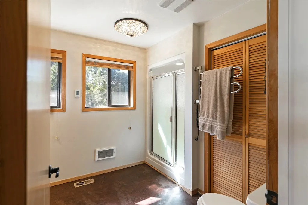 61830 Old Freight Road St Ignatius MT 59865