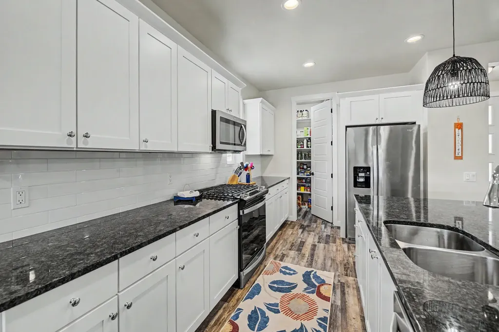 339 Meadow View Loop East Helena MT 59635