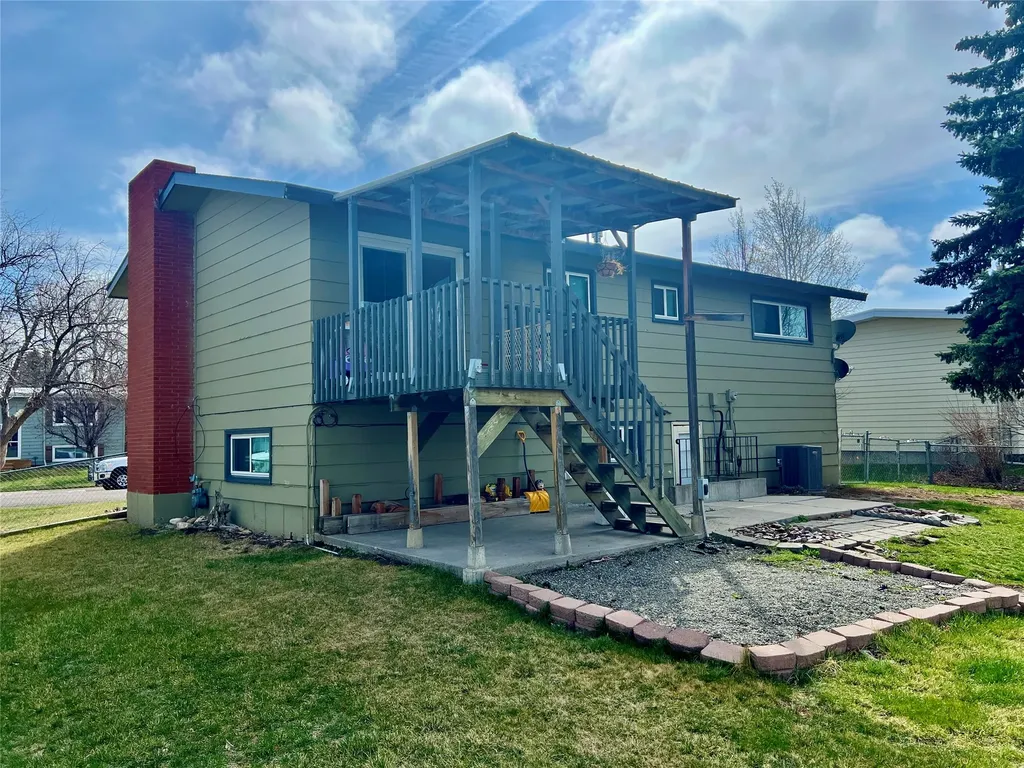 3006 Carmel Drive Great Falls MT 59404
