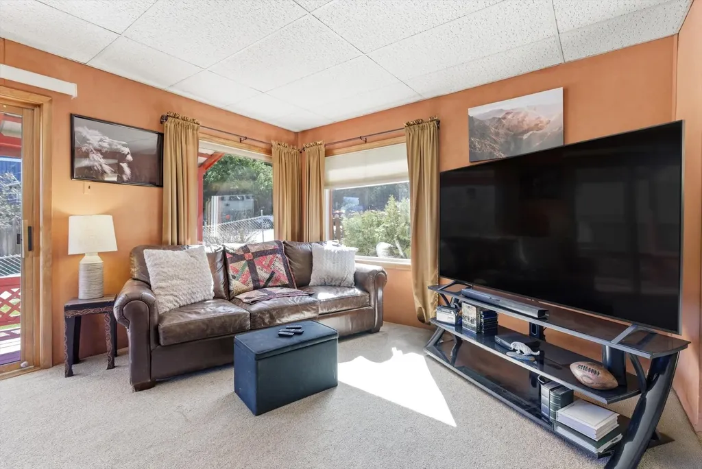 56 Battle Hollow Avenue Somers MT 59932